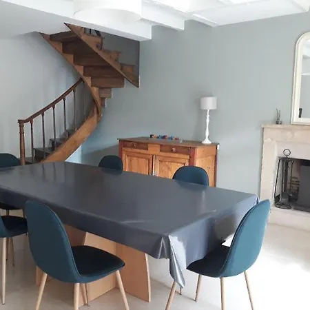 Jolie Maison Au Bord De La Riviere Semesterbostad *